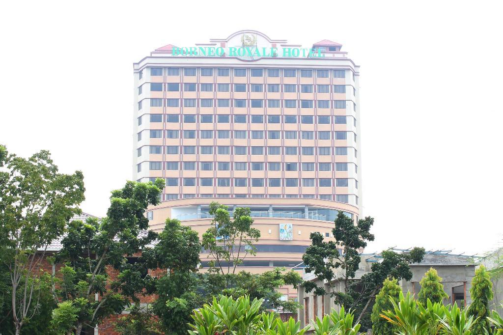 Borneo Royale Hotel Tawau Exterior foto