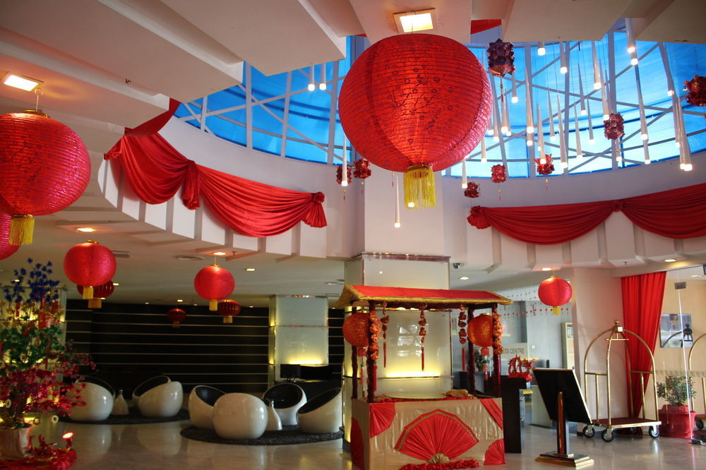 Borneo Royale Hotel Tawau Exterior foto